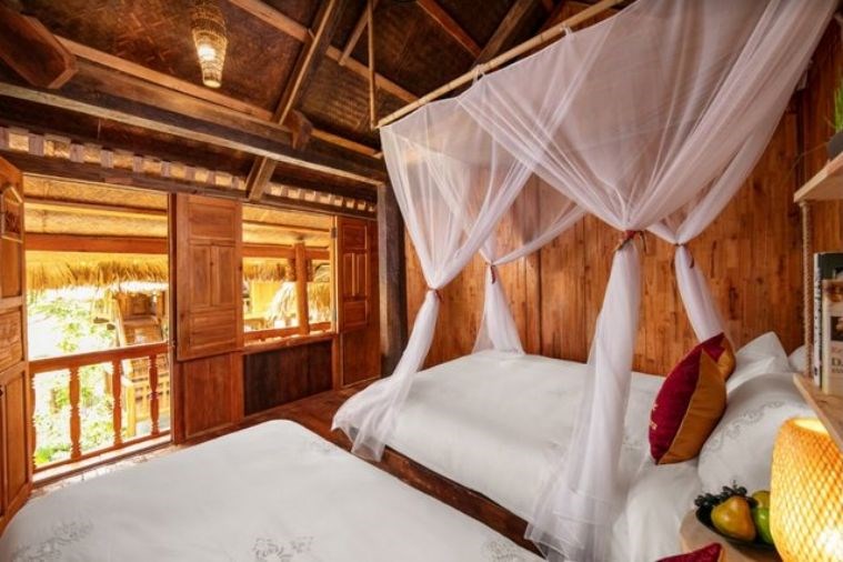 Superior garden/mountain stilt house